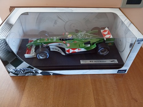 Hot wheels racing jaguar - wheels, 1:18